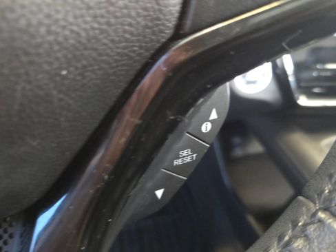 Certified 2022 Honda HR-V EX-L image 34