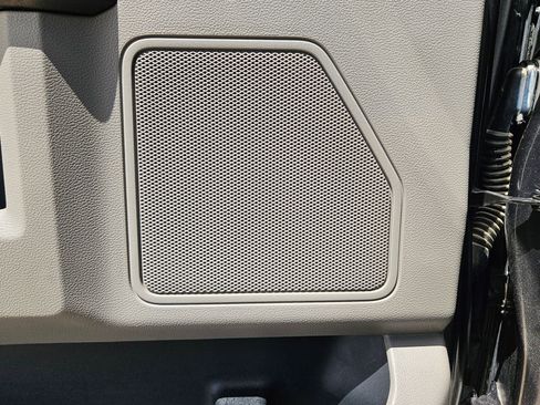 Used 2020 Ford F250 XL w/ STX Appearance Package image 13