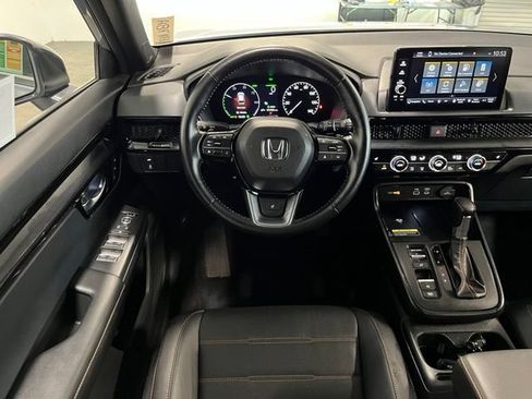 Used 2025 Honda CR-V Sport Touring image 18