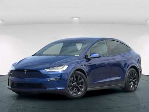 Used 2023 Tesla Model X AWD/4WD image 2