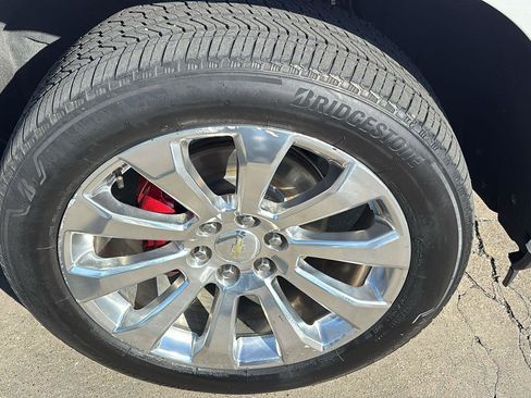 Used 2021 Chevrolet Silverado 1500 High Country w/ Technology Package image 10