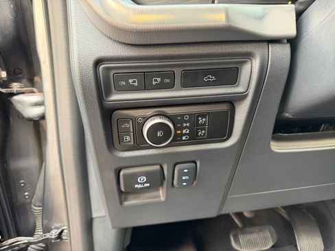 Used 2024 Ford F150 Lariat w/ Bed Utility Package AWD/4WD image 19