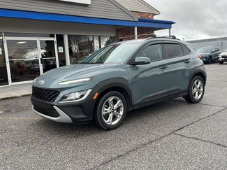Used 2022 Hyundai Kona SEL video 1