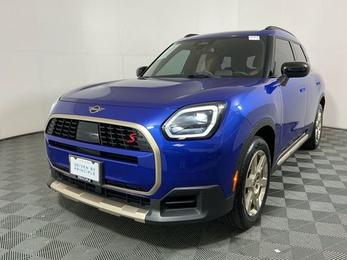 Certified 2025 MINI Cooper Countryman S AWD/4WD image 2