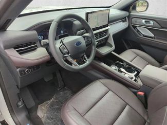 New 2026 Ford Explorer Platinum video 3