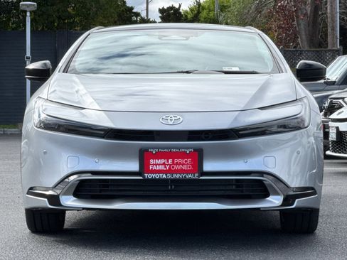 New 2026 Toyota Prius Plug-In Hybrid image 11