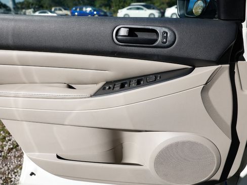 Used 2010 MAZDA CX-7 i Sport w/ Convenience Pkg image 39