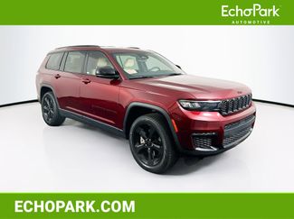 Used 2023 Jeep Grand Cherokee L Limited w/ Black Appearance Package video 1