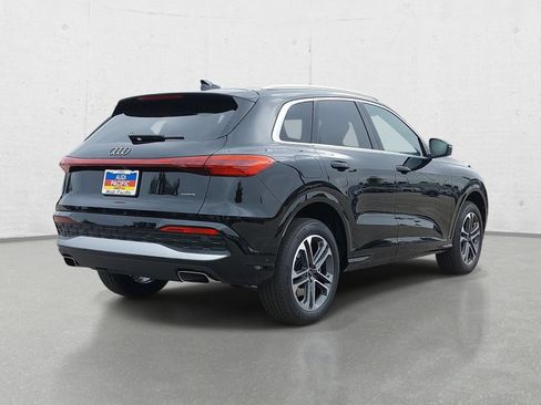 New 2026 Audi Q5 Premium Plus AWD/4WD image 5