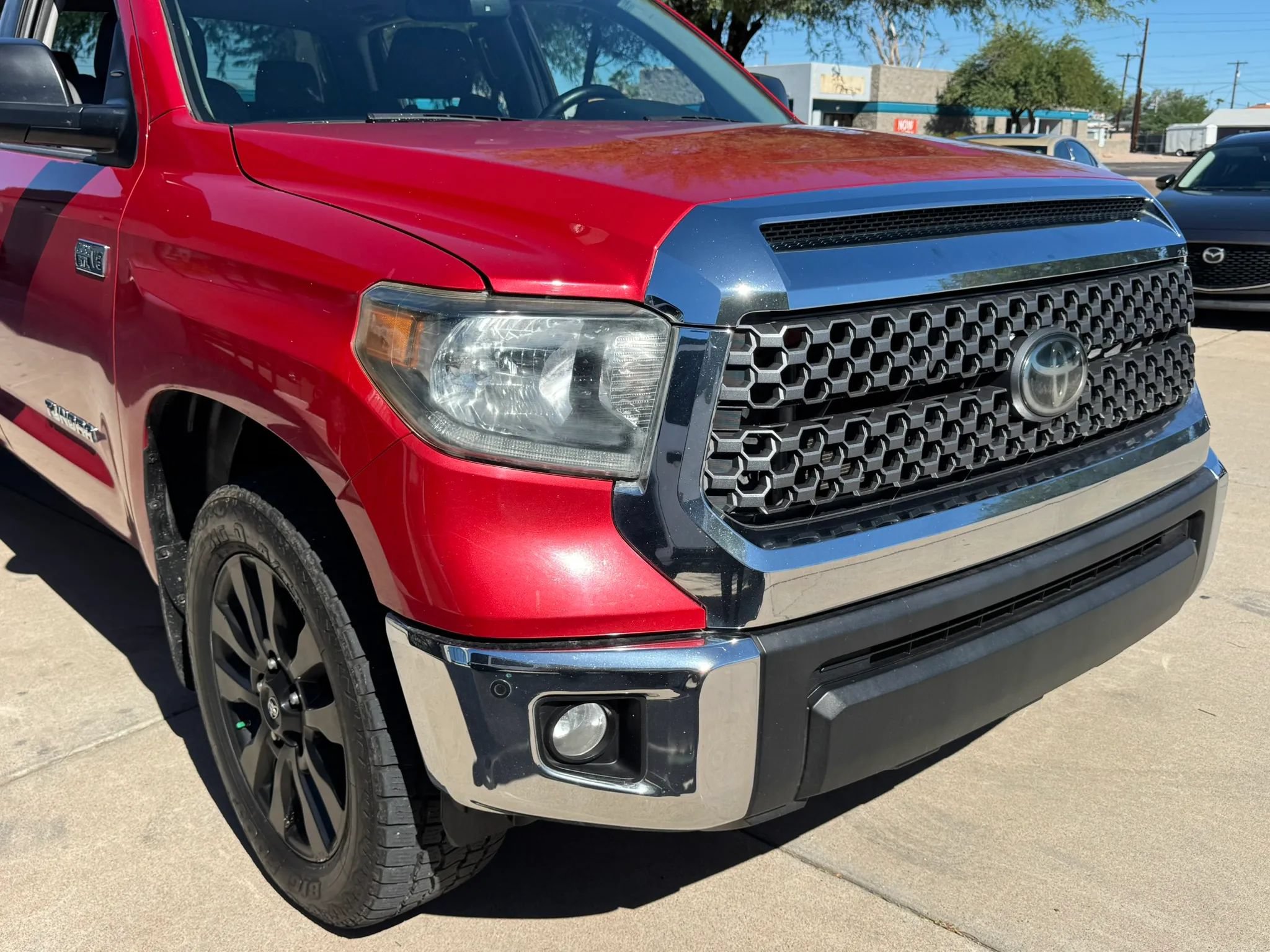 Used 2020 Toyota Tundra SR5 w/ SR5 Convenience Package RWD image 27