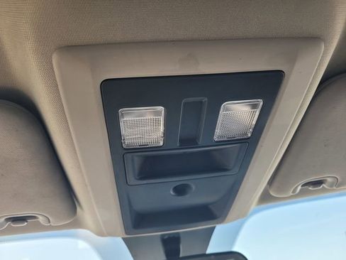 Used 2024 RAM 1500 Classic SLT image 22