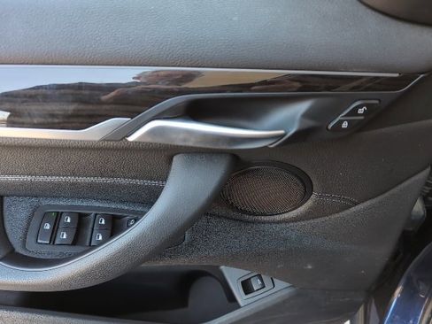 Used 2018 BMW X1 xDrive28i image 12