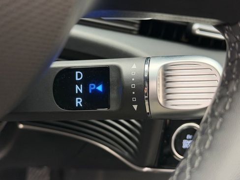 New 2026 Hyundai Ioniq 5 SEL image 23