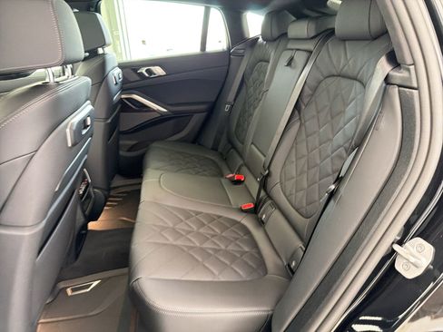 New 2026 BMW X6 xDrive40i AWD/4WD image 15