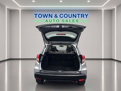Used 2016 Honda HR-V LX image 5