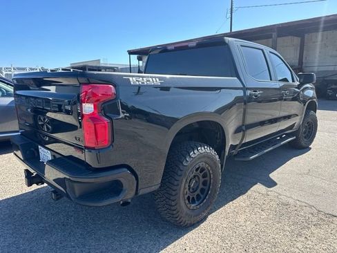 Used 2025 Chevrolet Silverado 1500 LT Trail Boss w/ LPO, Dark Essentials Package AWD/4WD image 5