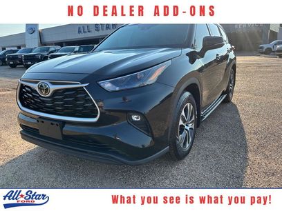 Used 2022 Toyota Highlander XLE