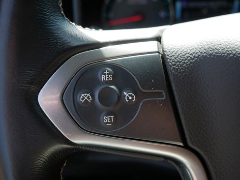 Used 2018 Chevrolet Silverado 1500 LT w/ All Star Edition AWD/4WD image 27