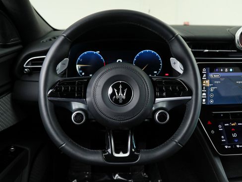 Certified 2023 Maserati Grecale Modena AWD/4WD image 18