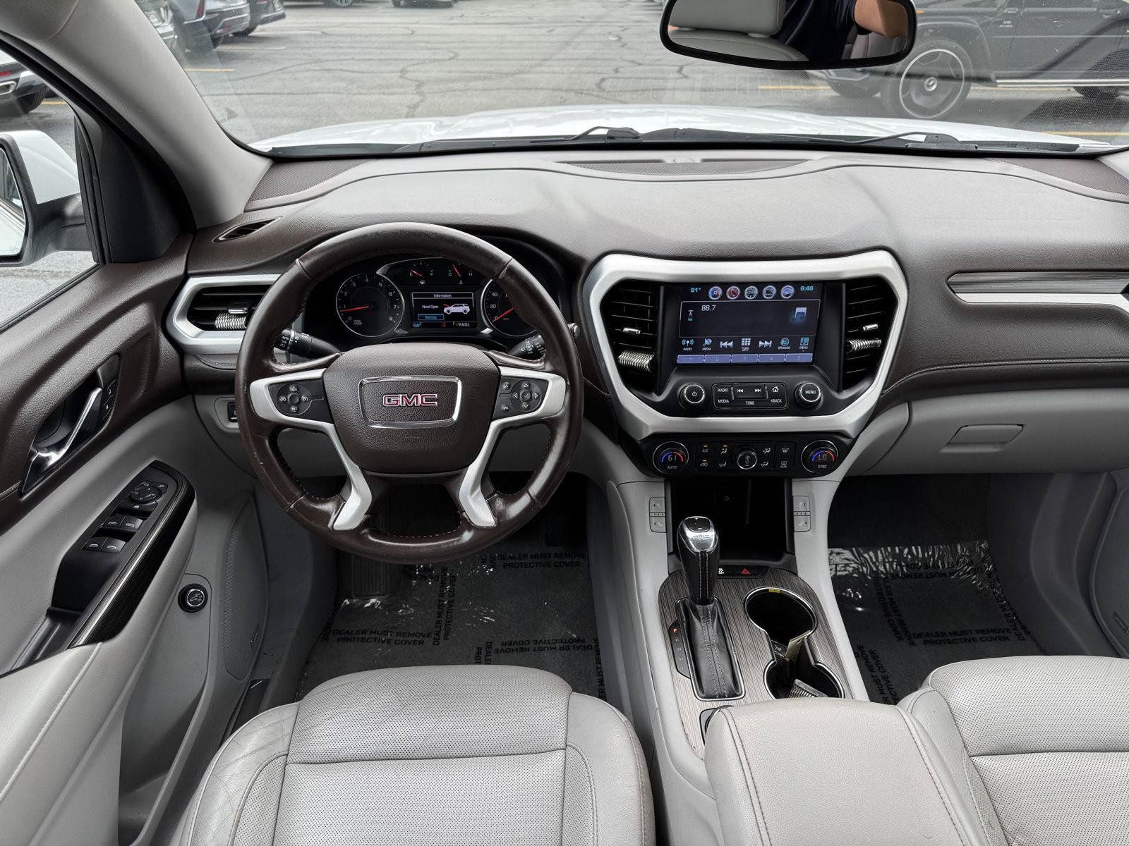 Used 2019 GMC Acadia SLT FWD image 33