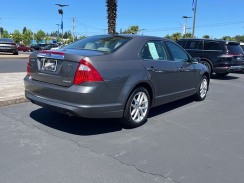 Used 2011 Ford Fusion SEL w/ 301A Rapid Spec Order Code FWD image 3