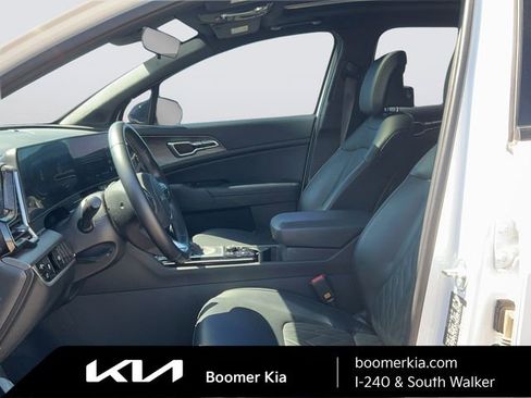 Certified 2024 Kia Sportage X-Line w/ X-Line Premium Package image 17