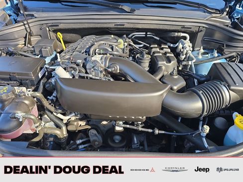 Used 2024 Dodge Durango SXT w/ SXT Blacktop Group image 21