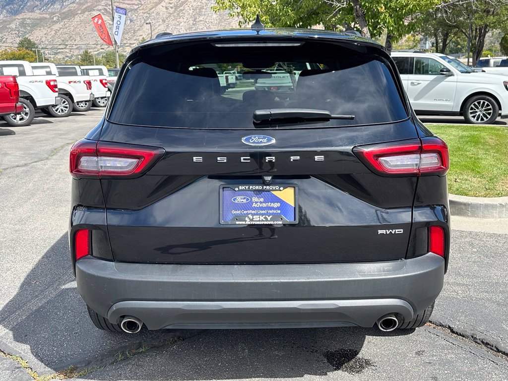 Used 2025 Ford Escape ST-Line AWD/4WD image 8
