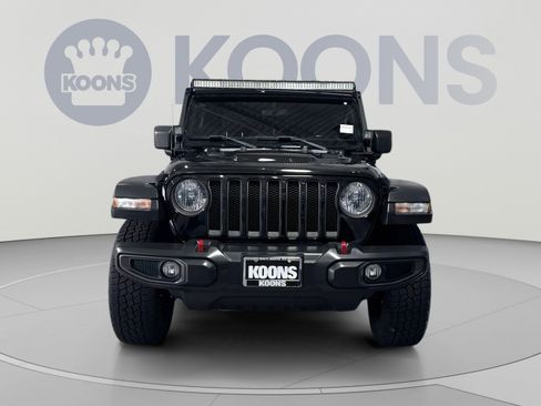 Used 2022 Jeep Wrangler Unlimited Rubicon w/ Cold Weather Group AWD/4WD image 5