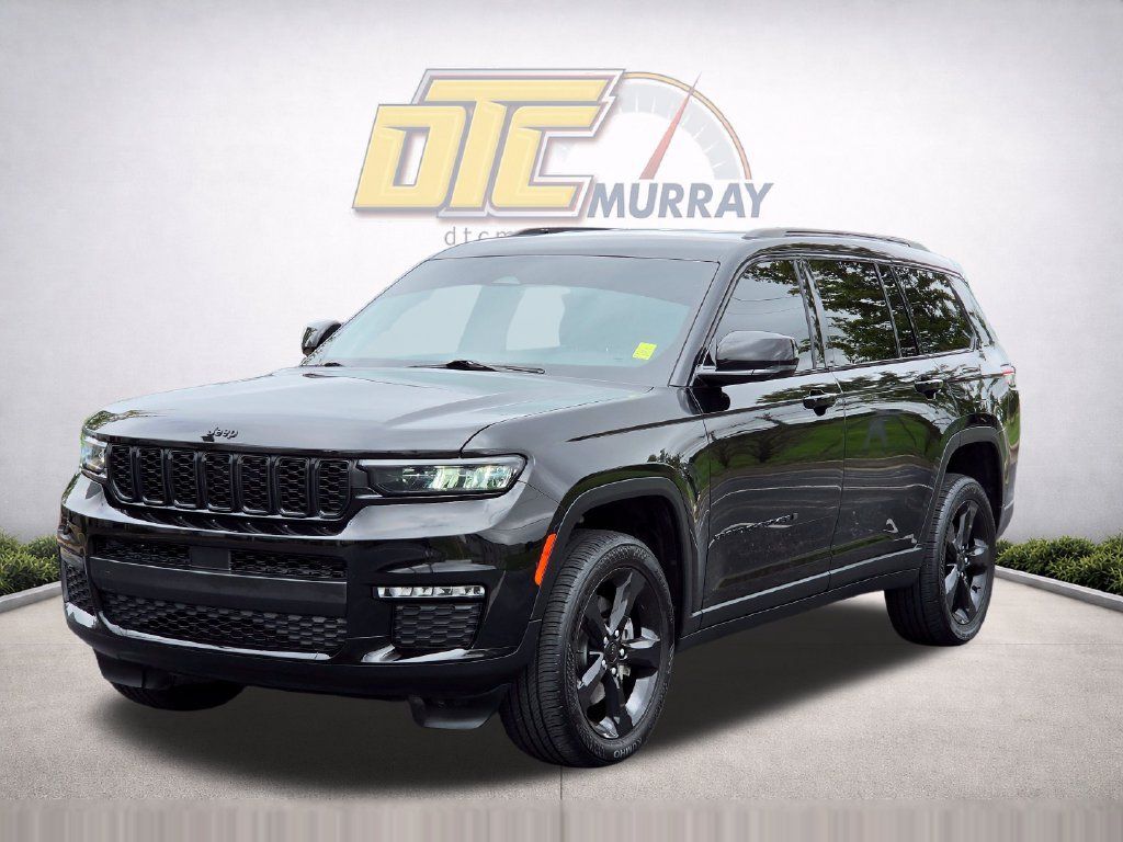 Used 2024 Jeep Grand Cherokee L Limited w/ Black Appearance Package AWD/4WD image 2