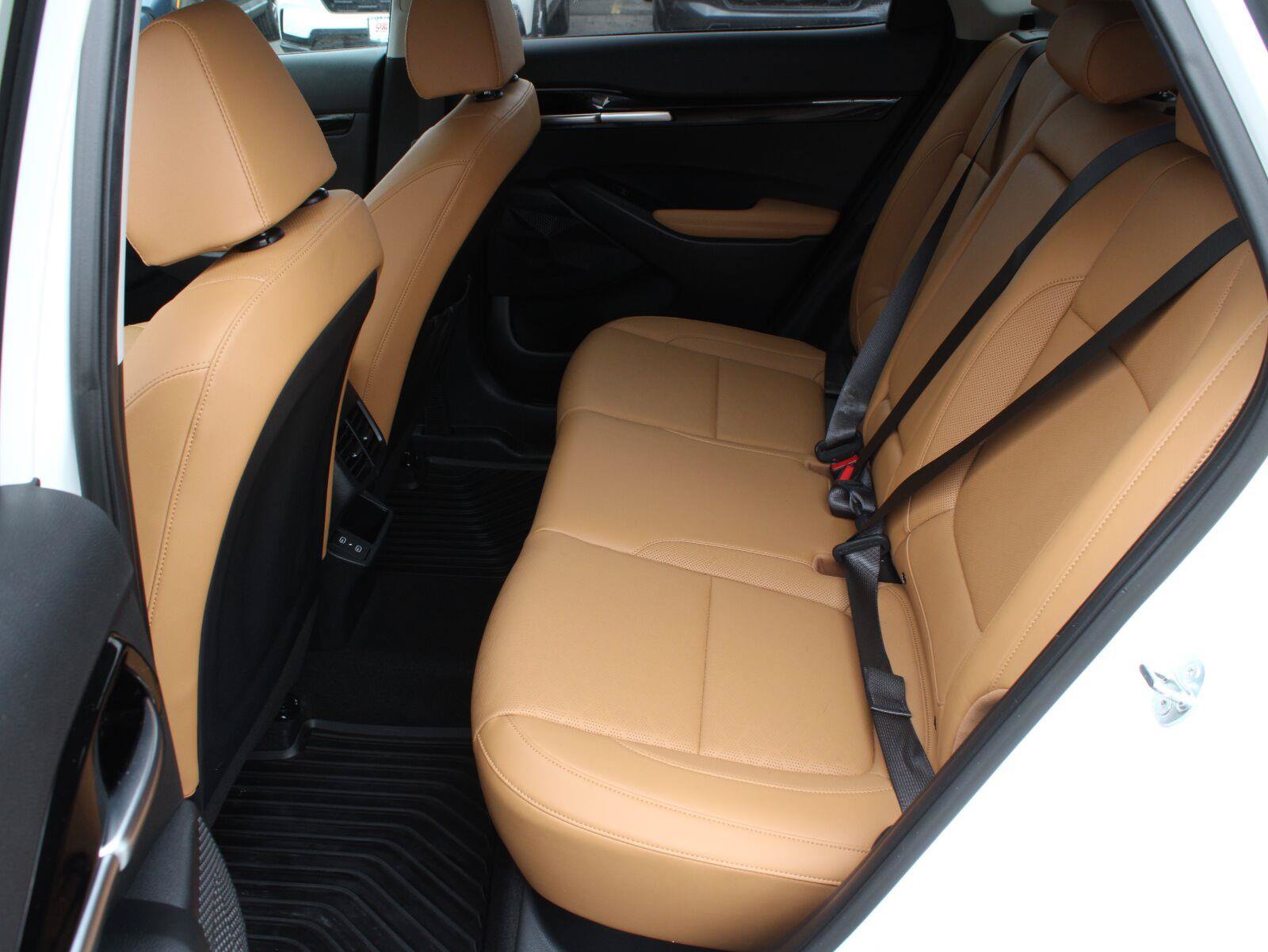 Used 2024 Kia Seltos EX AWD/4WD image 18