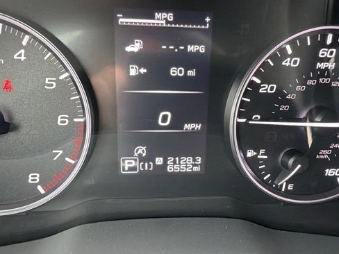 Used 2026 Subaru Forester Premium AWD/4WD image 32