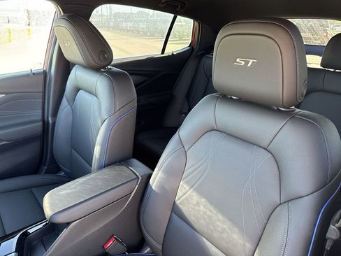 New 2026 Buick Envista Sport Touring w/ Convenience I Package image 26