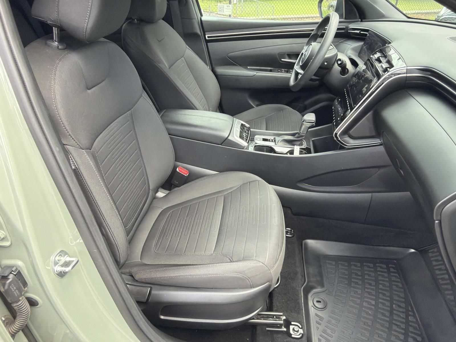 Used 2024 Hyundai Santa Cruz SEL w/ Activity Package FWD image 13