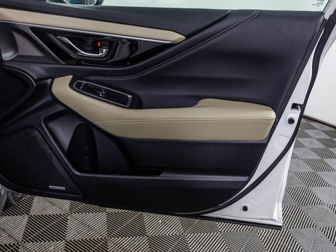 Used 2025 Subaru Outback Limited image 49