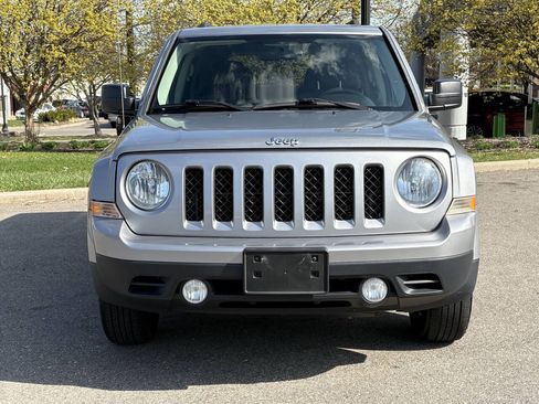 Used 2015 Jeep Patriot Sport w/ Power Value Group AWD/4WD image 5