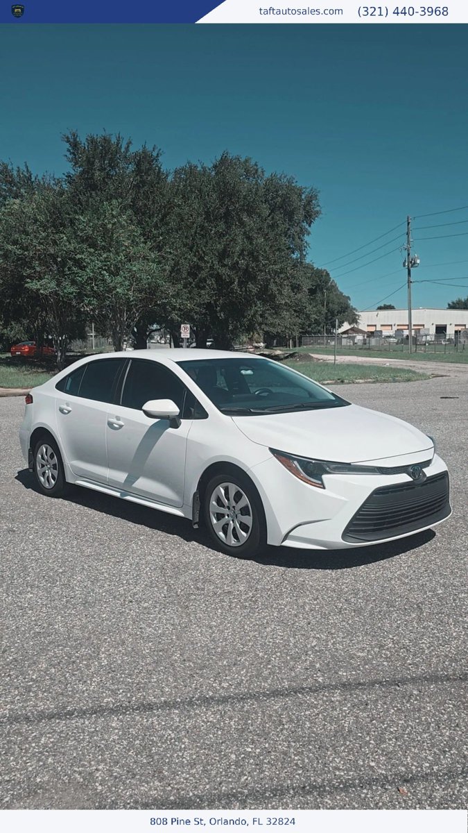 Used 2025 Toyota Corolla LE FWD image 8
