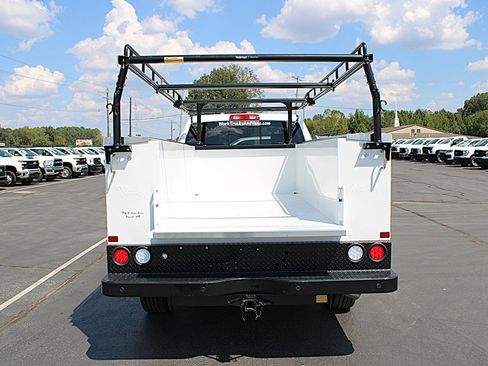 Used 2026 RAM 2500 Tradesman AWD/4WD image 15