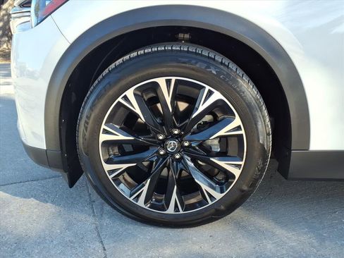 Used 2024 MAZDA CX-90 Plug-In Hybrid w/ Premium Pkg image 25