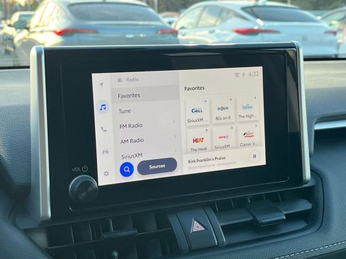 Used 2025 Toyota RAV4 LE image 21