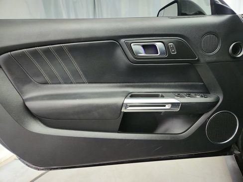 Used 2020 Ford Mustang Premium RWD image 20