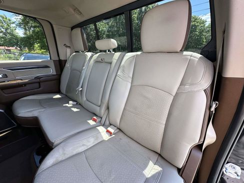 Used 2021 RAM 2500 Laramie AWD/4WD image 25