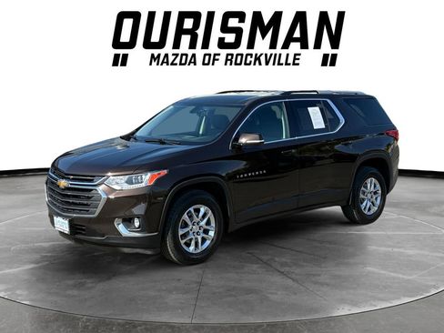 Used 2018 Chevrolet Traverse LT AWD/4WD image 1