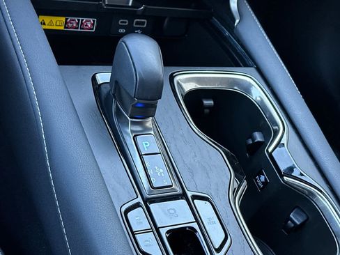 Used 2025 Lexus RX 350h image 24