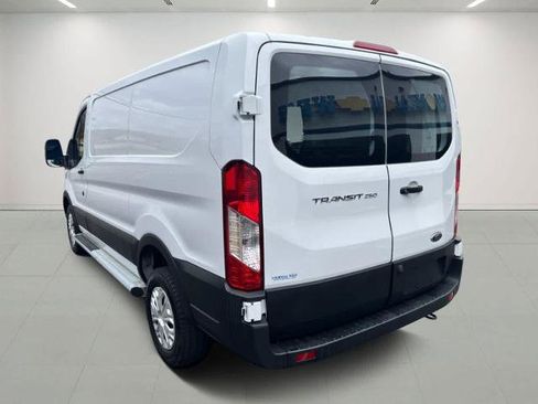 Used 2024 Ford Transit 250 Low Roof w/ Exterior Upgrade Package image 6