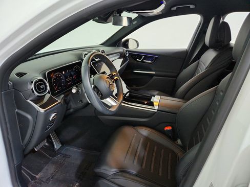Certified 2024 Mercedes-Benz GLC 300 4MATIC w/ AMG Line image 9