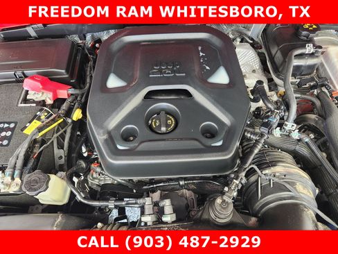Used 2025 Jeep Wrangler Unlimited Sport AWD/4WD image 20