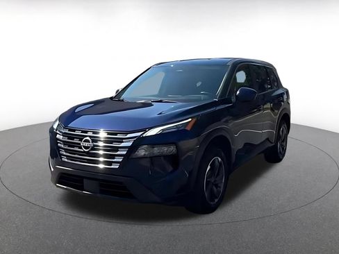 Used 2025 Nissan Rogue SV FWD image 7