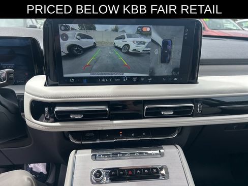 Used 2025 Lincoln Aviator Reserve w/ Equipment Group 201A AWD/4WD image 20