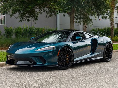 Used 2023 McLaren GT RWD image 25